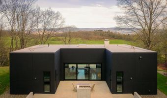 279 Tompkins Rd, Ancram, NY 12502