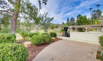 8925 Circle R View Ln, Escondido, CA 92026