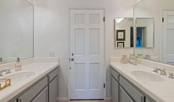 4938 San Jacinto Cir E, Fallbrook, CA 92028