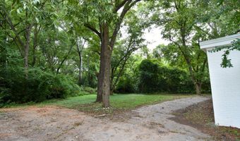 403 Atlanta St, Barnesville, GA 30204