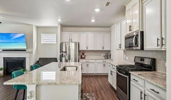 2234 Gregor Overlook Ln, Apex, NC 27502