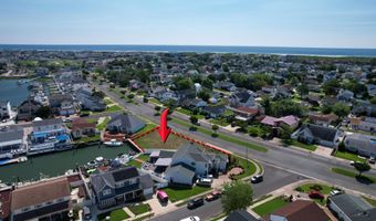 105 Lagoon Blvd, Brigantine, NJ 08203