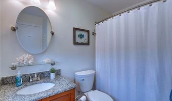 13 Woodlawn Cir, Hopkinton, RI 02832