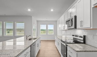 1087 Aviator Ln, Ayden, NC 28513