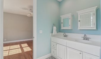 40418 N South Newport Dr, Antioch, IL 60002