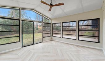 8404 CHERRY VALLEY Ln, Alexandria, VA 22309