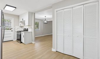 5497 Gibson Dr, Acworth, GA 30102