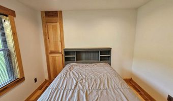 27337 Rich Valley Rd, Abingdon, VA 24210