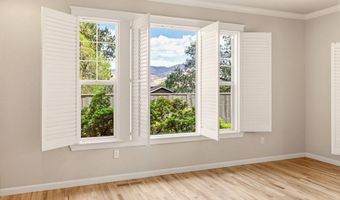 461 Holly St, Ashland, OR 97520
