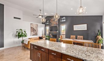 2555 N TAMARISK St, Chandler, AZ 85224