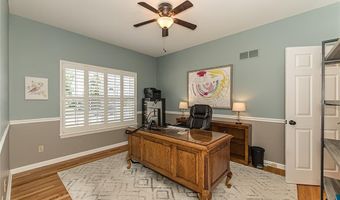 414 Arbor Glen Dr, Ballwin, MO 63021