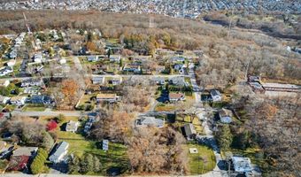 9 Orleans St, Johnston, RI 02919