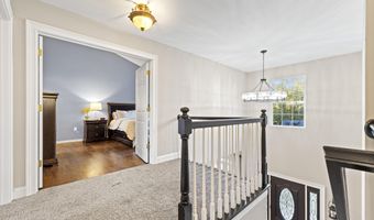 14 Brittany Dr, Bayville, NJ 08721