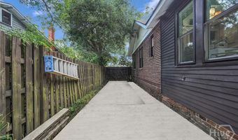 1225 E 48th St, Savannah, GA 31404
