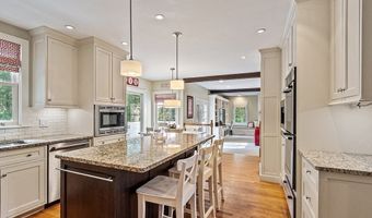 74 Charter Rd, Acton, MA 01720