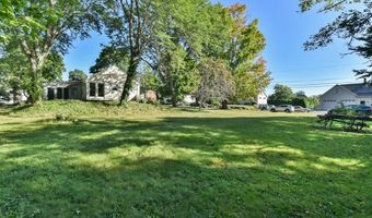 24 Curtis St, Auburn, MA 01501