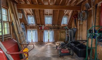 34 Oakhill Ave, Attleboro, MA 02703