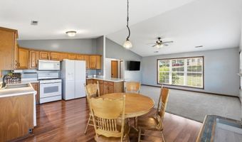 712 Taylor Ln, Albion, IN 46701