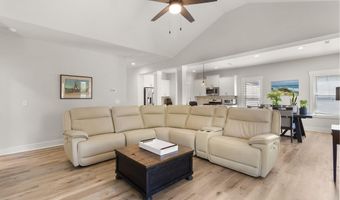 183 Rough Ridge Trl, Aberdeen, NC 28315