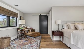 16 Blacks Lndg, Belfast, ME 04915
