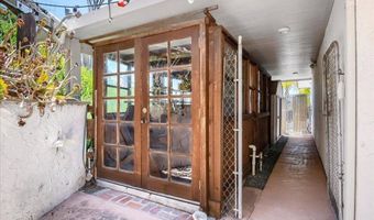 10162 Sierra Madre Rd, Spring Valley, CA 91977