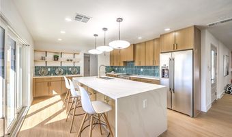 644 Lacy Ln, Las Vegas, NV 89107