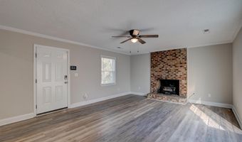 1616 Lakeview Ave, Camden, SC 29020