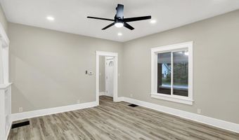2709 E Lynn St, Anderson, IN 46016