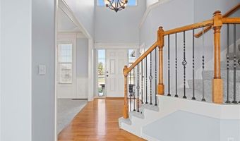 14219 Amanda Ln, Basehor, KS 66007