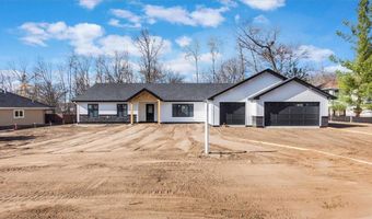 1805 Wildflower Ln NE, Alexandria, MN 56308