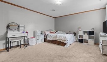1433 W ROSELAWN Dr, Appleton, WI 54914