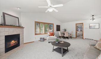 5503 HACKER Cir, Cheyenne, WY 82009