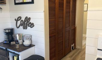 1115 Washington Ave E, Albia, IA 52531
