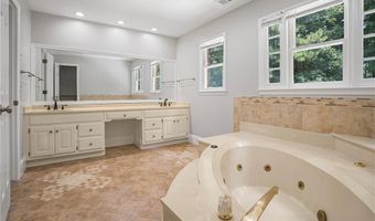 660 Belgrave Ln, Tucker, GA 30084