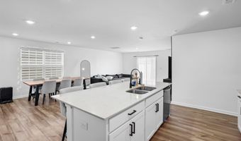 1242 Kilead Ct, Boiling Springs, SC 29316