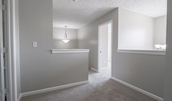 2924 Coles Creek Ln, Indianapolis, IN 46217