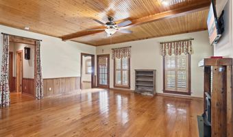 86 Hidden Hills Lake Rd, Arnaudville, LA 70512