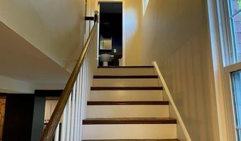 3372 GUNSTON, Alexandria, VA 22302