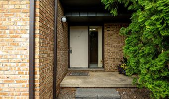 2623 Meade Ct, Ann Arbor, MI 48105