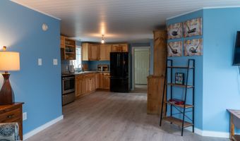 586 Quarry Rd, Wells, ME 04090