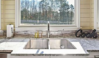 302 Bennett Farms Ct, Acworth, GA 30102