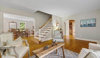 215 WARDOUR Dr, Annapolis, MD 21401