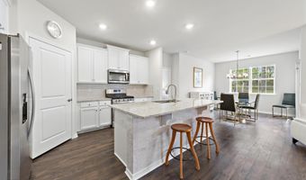 42 Cougar Ln, Barnegat, NJ 08005