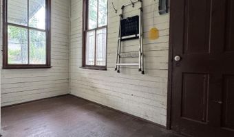 607 N 8th Ave, Altoona, PA 16601