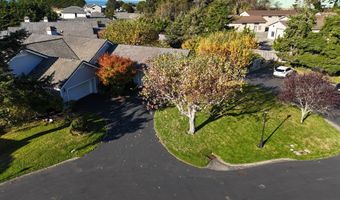 106 SCHOONER BAY Dr, Brookings, OR 97415
