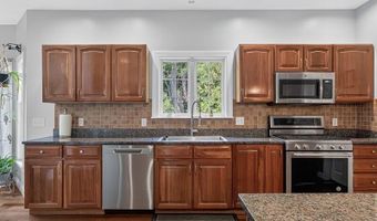 43 Skyline Rd, Bangor, ME 04401