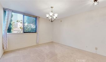1300 Midvale Ave 403, Los Angeles, CA 90024