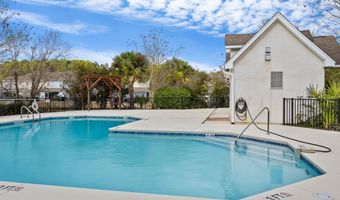 258 Admiration Ave, Beaufort, SC 29906