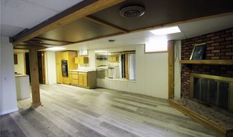 745 McRoberts Ave, Aurora, OH 44202