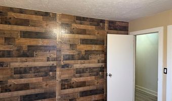 2932 S Arthur St, American Falls, ID 83211